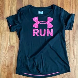 Under Armour Black Heat Gear Top - size large